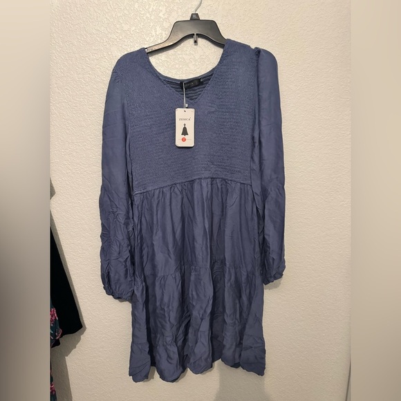 Elegant Long Sleeve Blue Dress - Picture 1 of 4